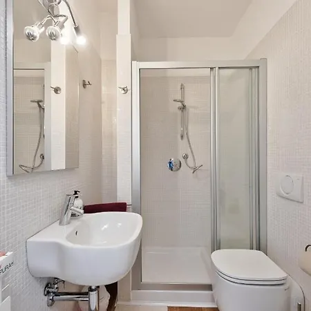 Apartment Intimo A Due Passi Dal Centro Turin